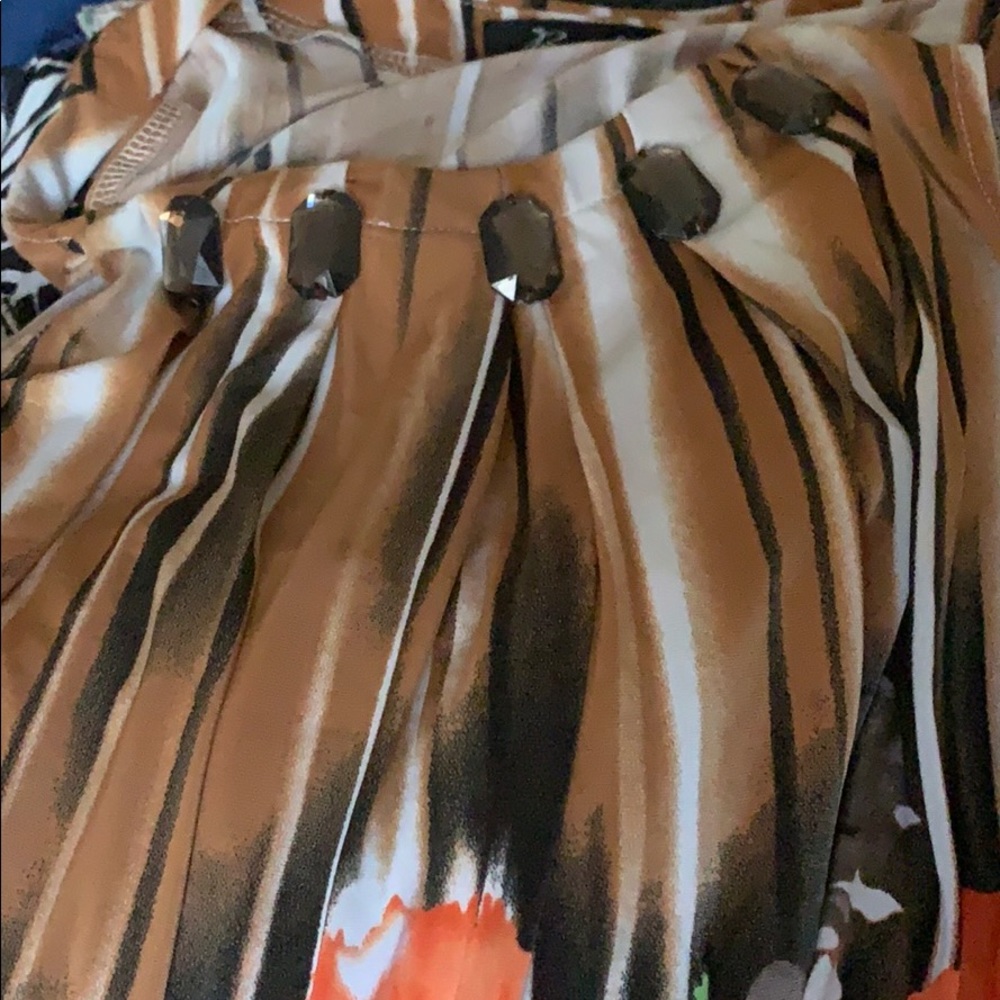 Women’s lose fitting shirt